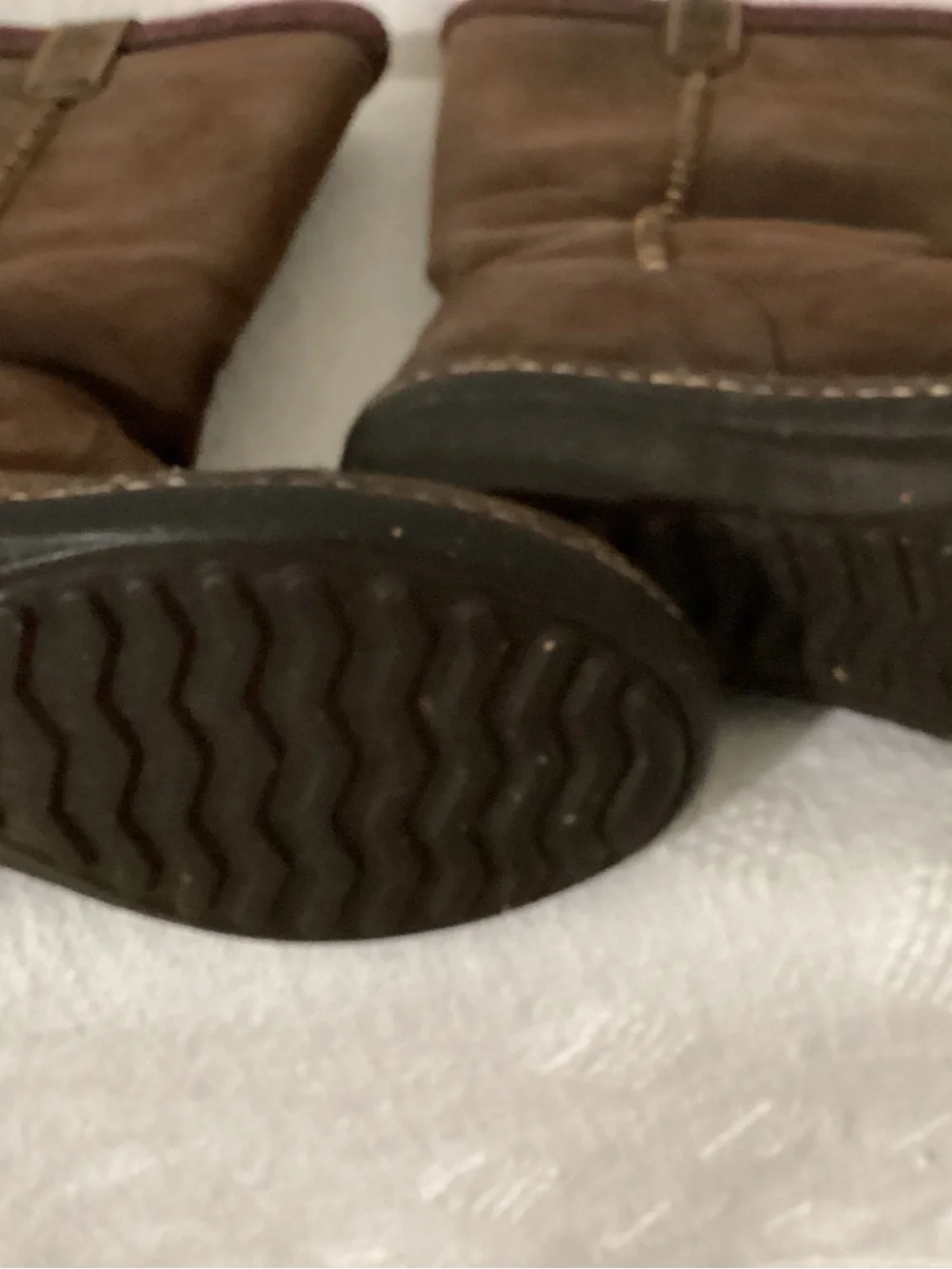 UGG SWELL TALL NUBUCK LEATHER SHEARLING LINED BOOTS - BROWN - SIZE 7